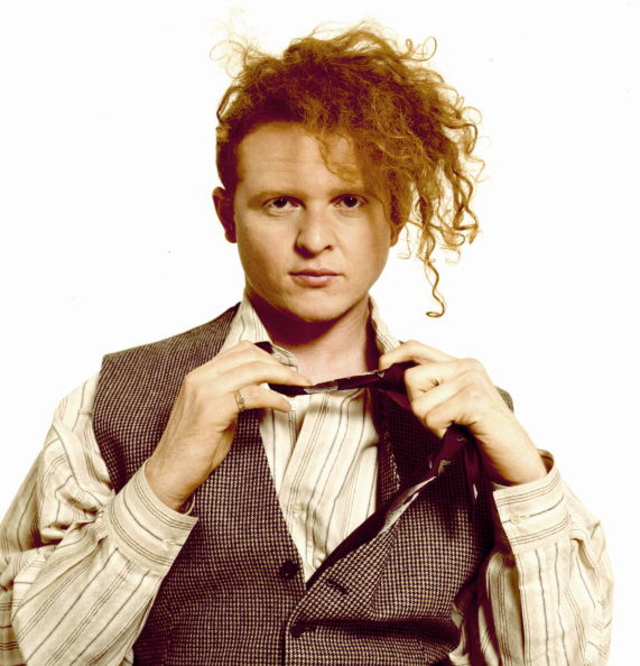 Interview: Mick Hucknall of Simply Red